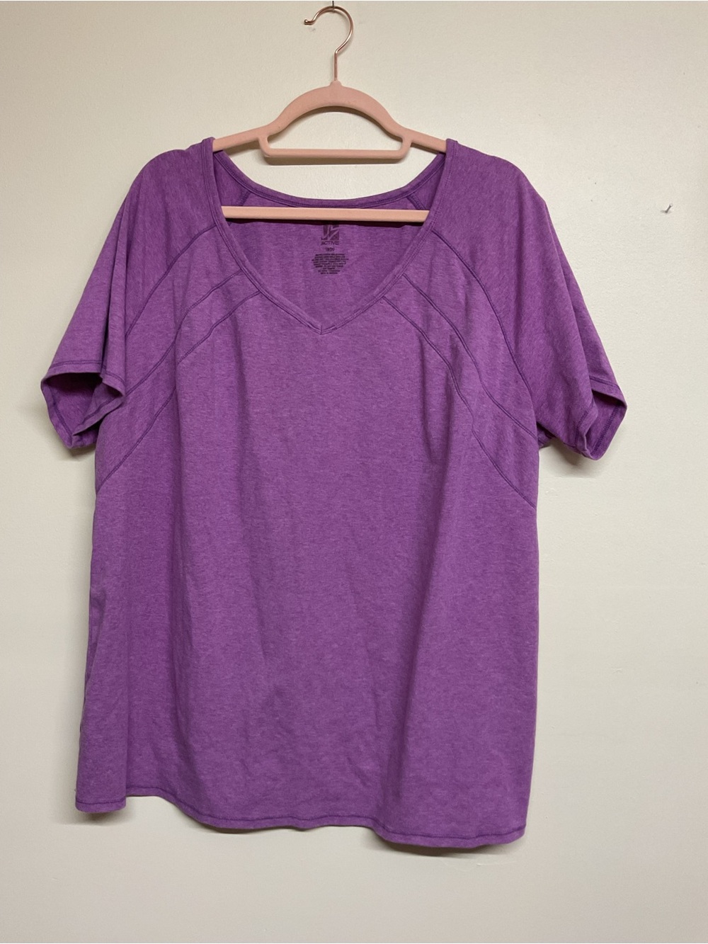 Active USA Purple V-Neck Short Sleeve Tee